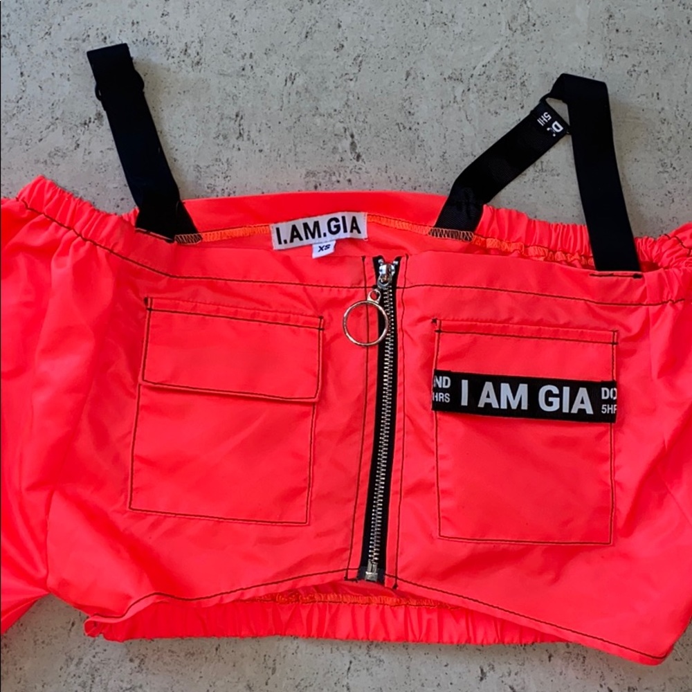 Orange I AM GIA top